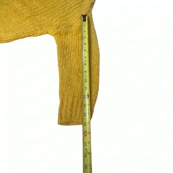 Love Tree Medium Chunky Knit Sweater Yellow Oversized Long Sleeve - Picture 4 of 7